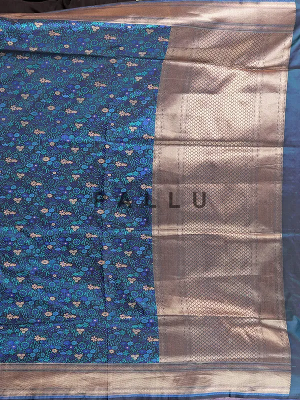 Blue banarsi silk saree in zari work