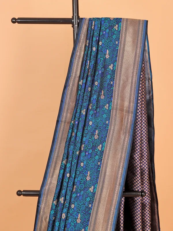 Blue banarsi silk saree in zari work