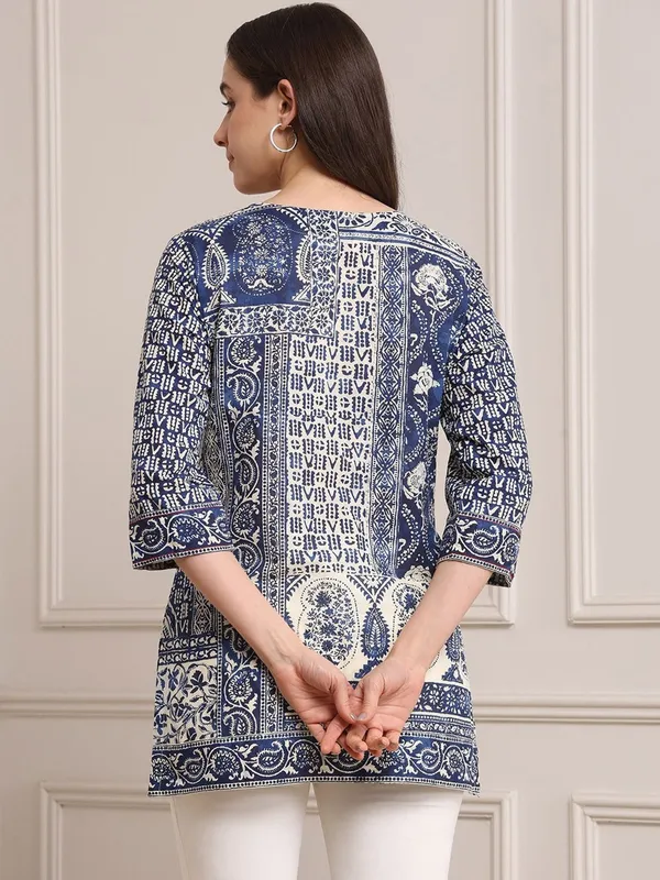 Blue printed short kurti with thread work