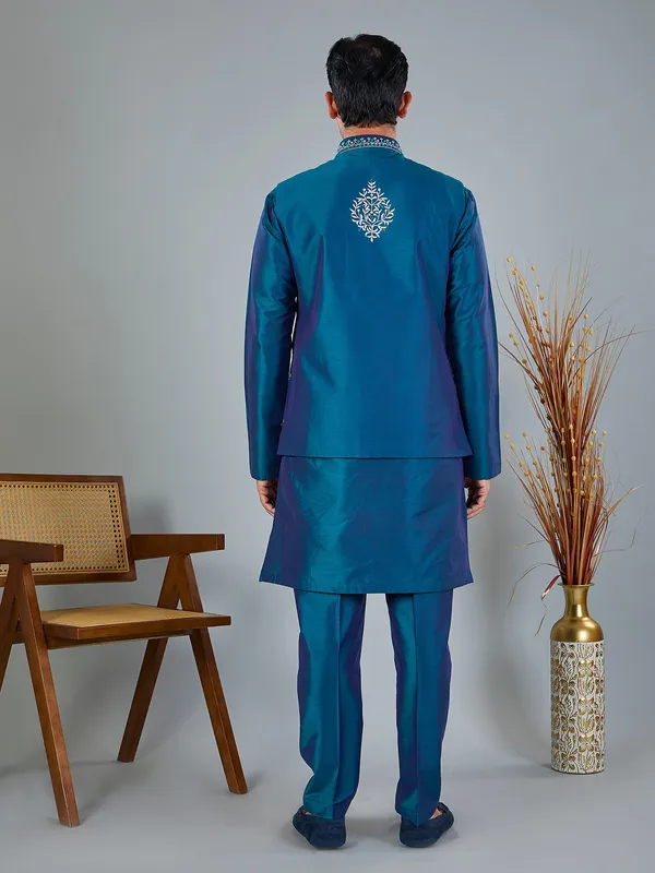 Blue silk embroidered work waistcoat set