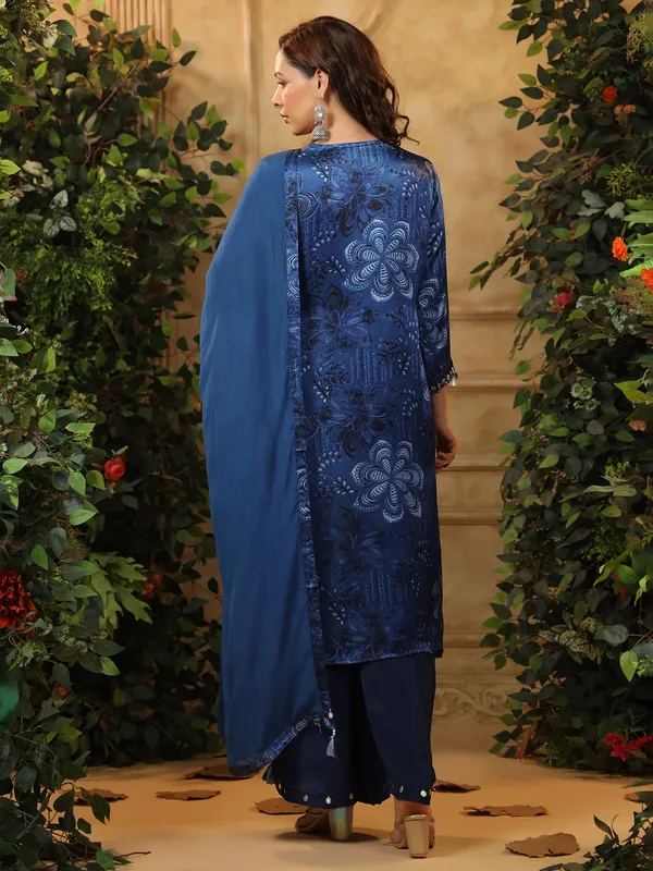 Blue silk kurti set with print