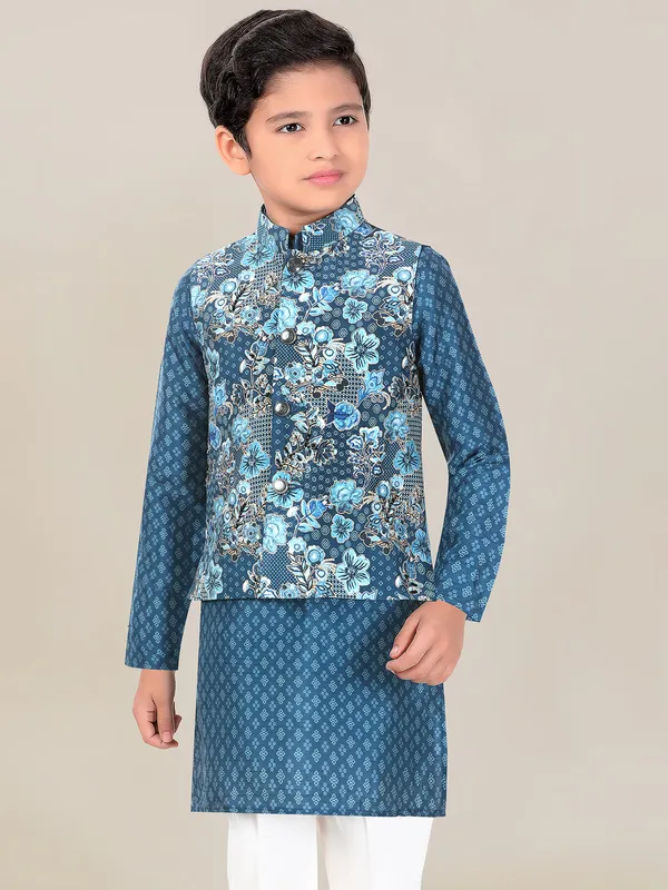 Blue silk waistcoat set with print
