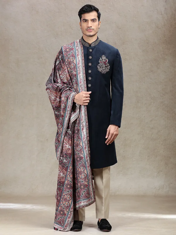 Blue velvet sherwani with vintage printed dupatta