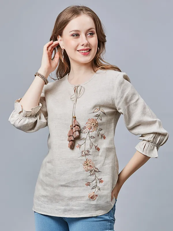 Boom beige linen top