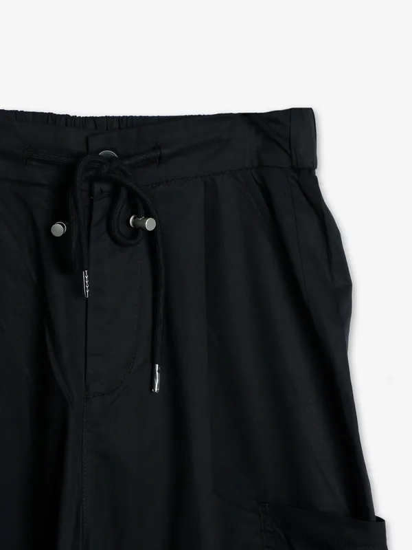 Boom black cotton plain ankle pant