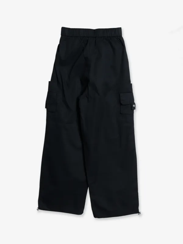 Boom black cotton plain ankle pant