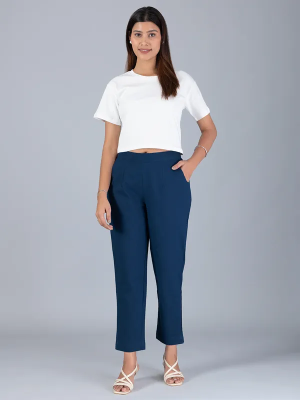 Blue women pant in cotton