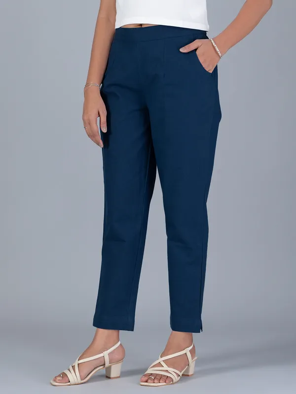 Blue women pant in cotton