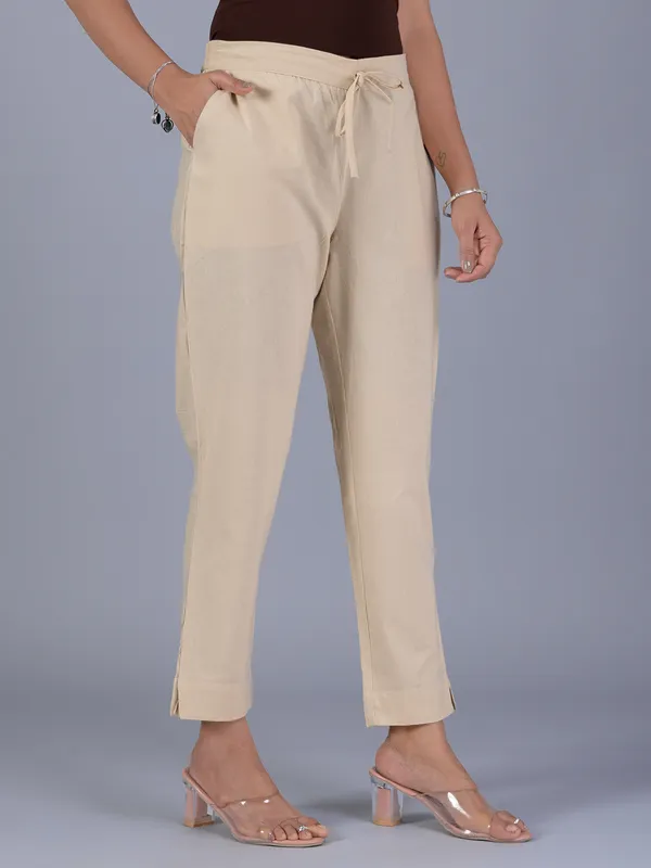 Cotton beige pant for casual wear