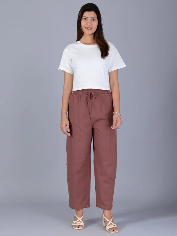 Cotton pant in onion pink