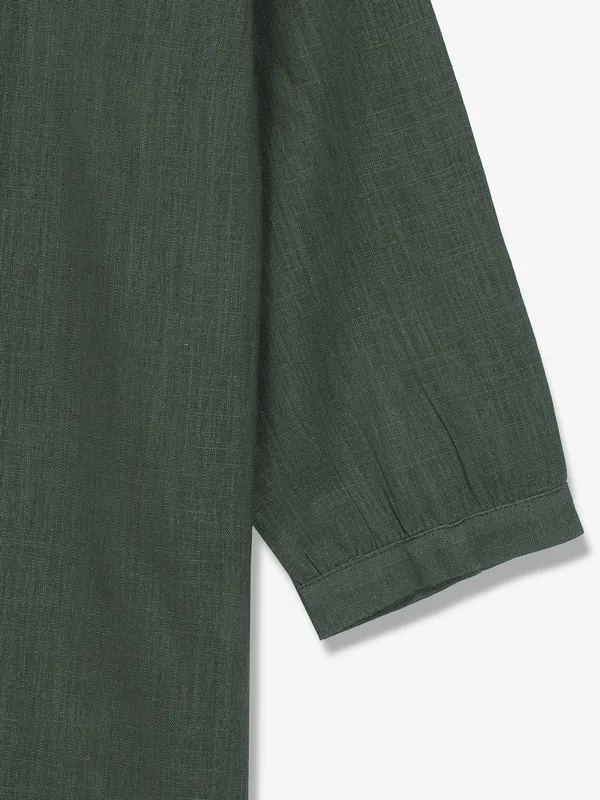 BOOM olive cotton top