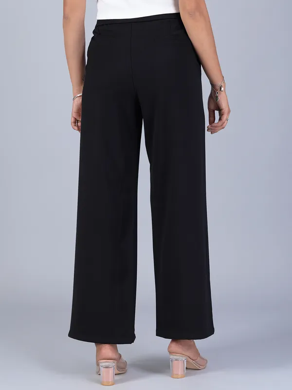 BOOM solid black lycra pant for women