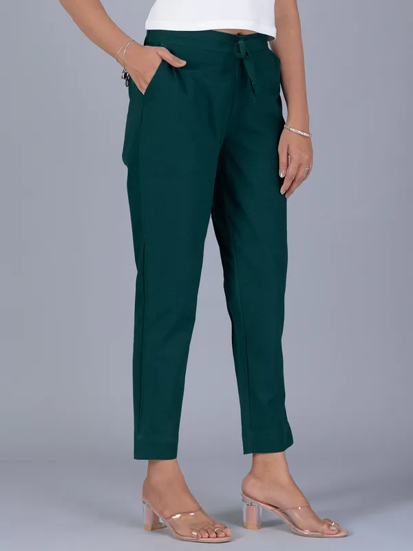 Women cotton pant in green