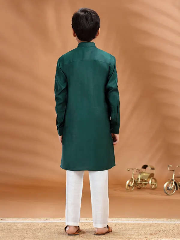 Bottle green kurta pant set in soft cotton