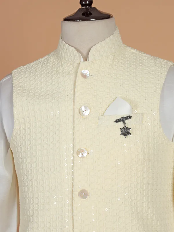 Bright cream cotton silk waistcoat set