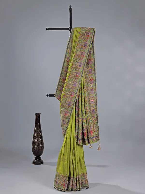 Bright green pashmina silk saree for weddings