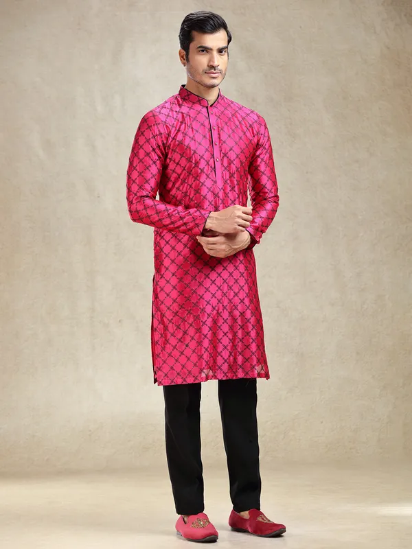 Bright magenta charming kurta ensemble in banarasi silk