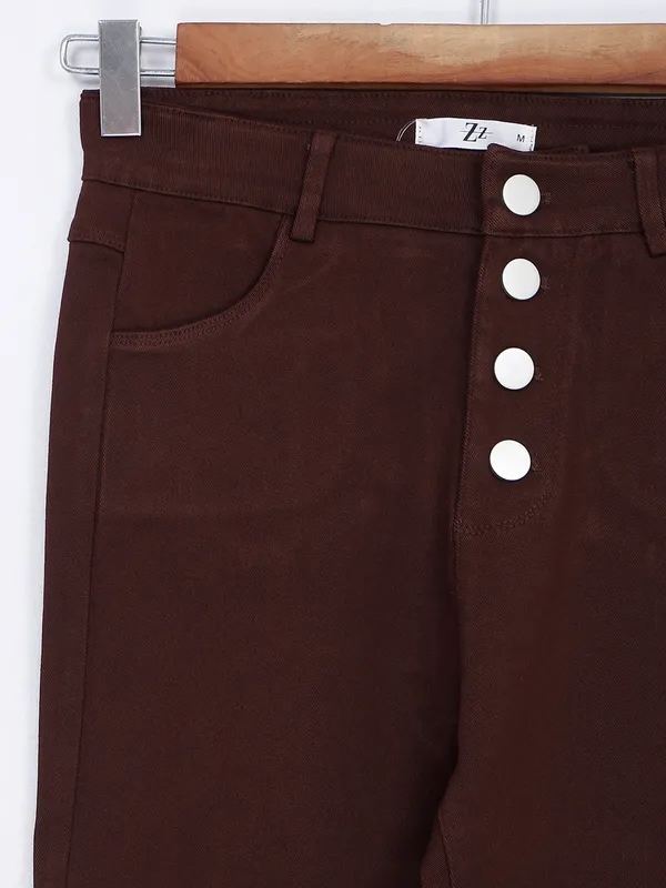 Brown bootcut solid jeans
