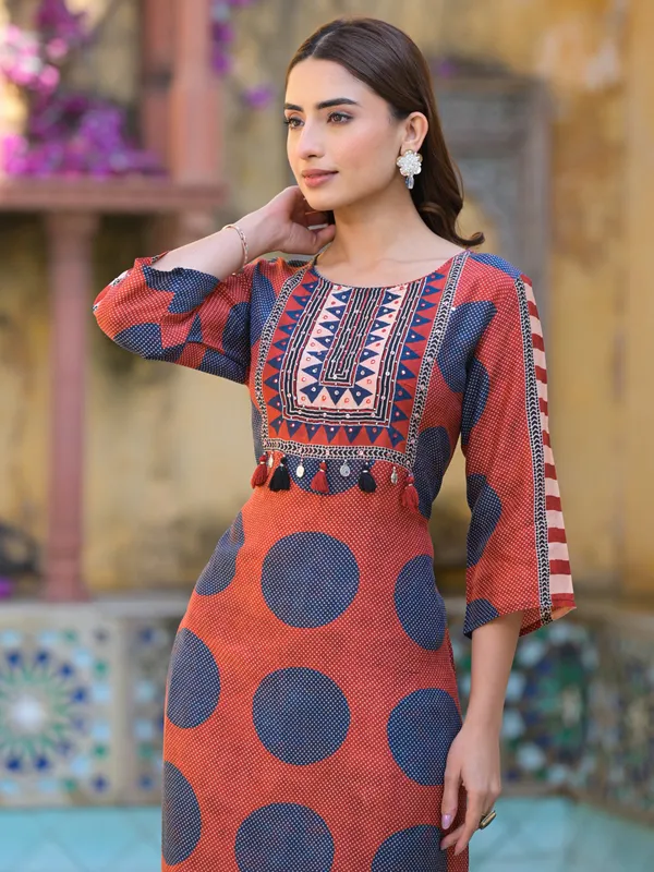 Brown kurti set with print