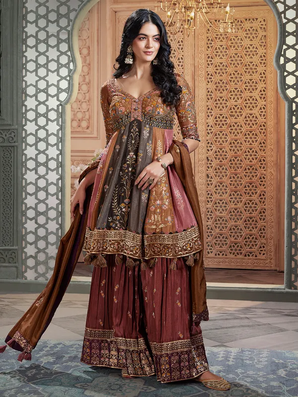 Brown palazzo suit in silk