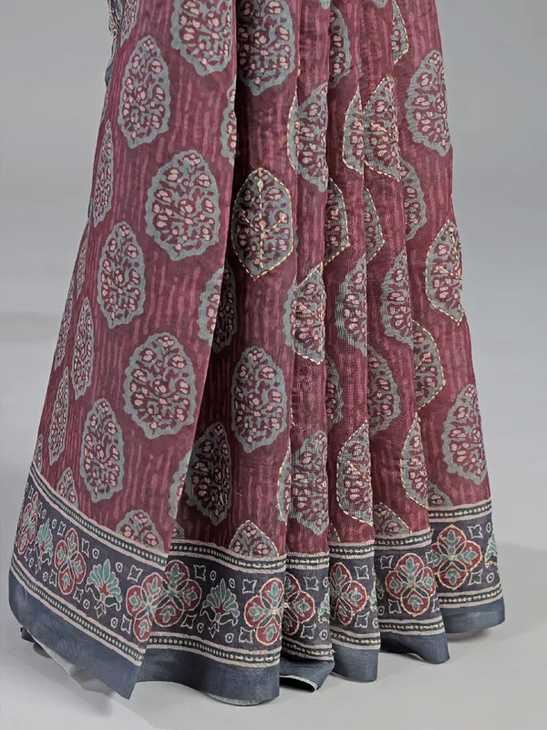 Brown printed semi cotton saree with thread accents