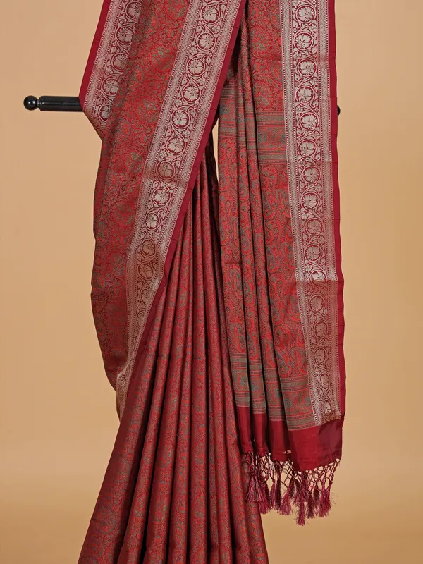 Brown silk saree with attractive motifs