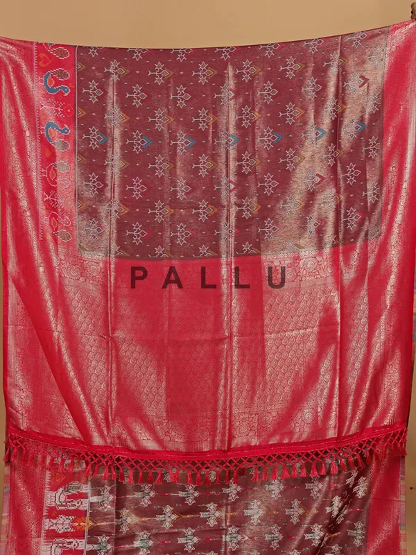Brown silk saree with red border