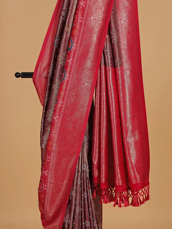 Brown silk saree with red border