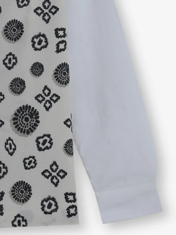 BUTTERFLY cream cotton shirt with print