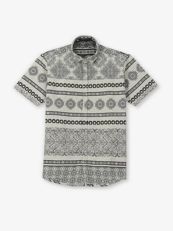 BUTTERFLY printed off white shirt