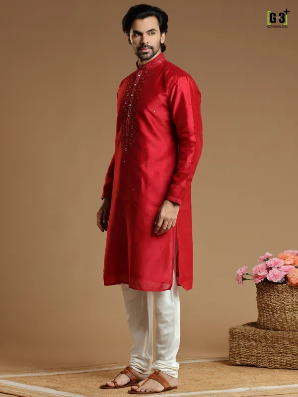 Candy red hued silk kurta suit for festivals