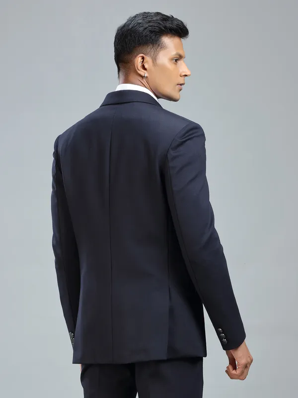 Casual and chic navy blazer in terry rayon fabric