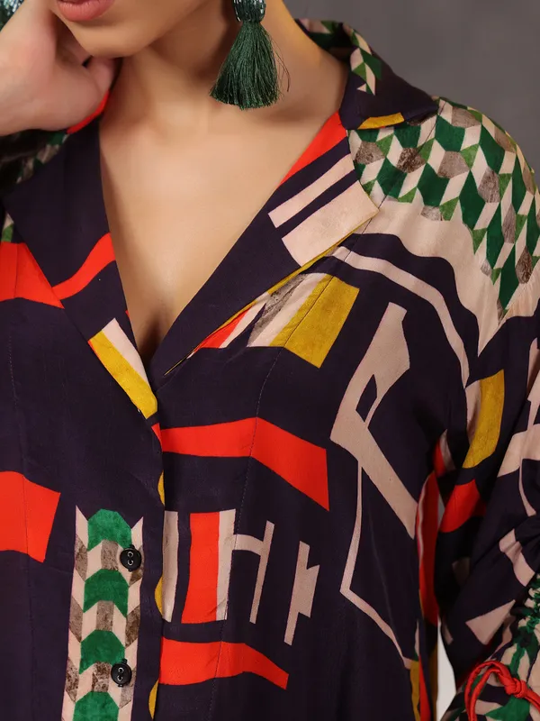 Casual black printed silk top for women