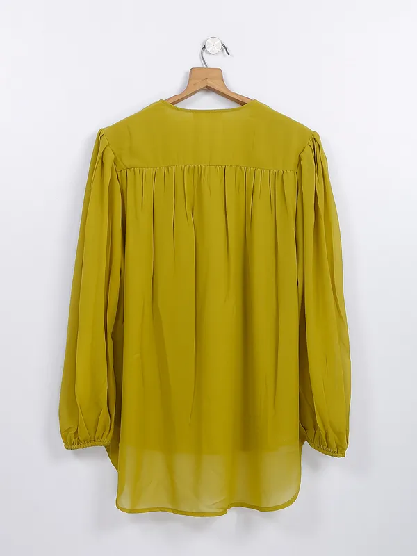 Casual look olive plain polyester top
