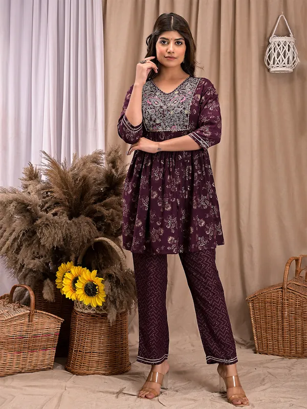 Casual wear cotton wine kurti with pant