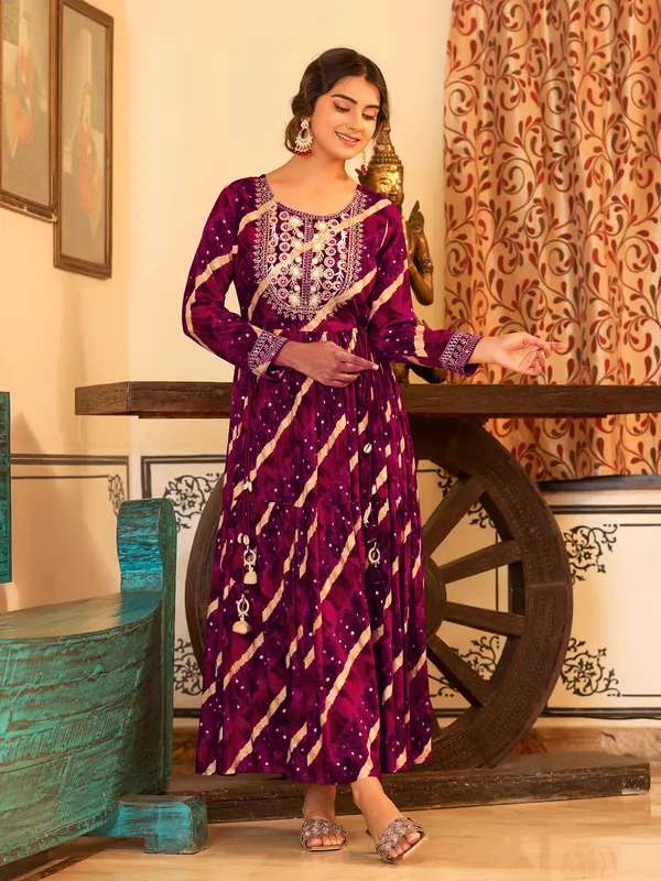 Casual wear red printed cotton long kurti