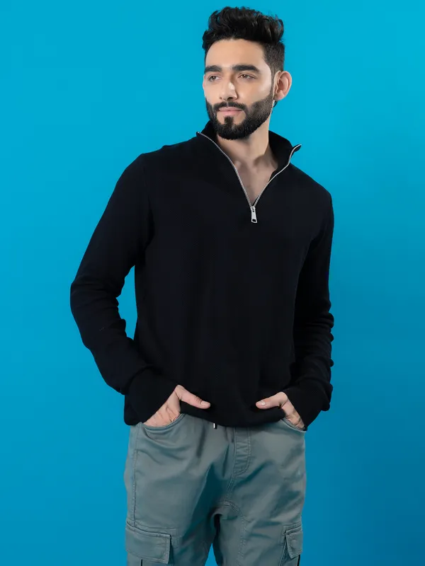 CELIO black zip closure polo t-shirt