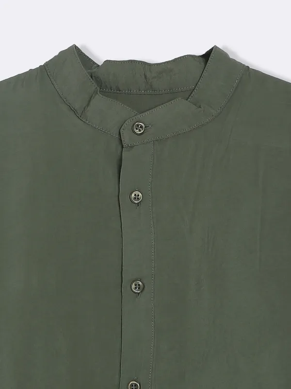 Celio cotton olive plain shirt