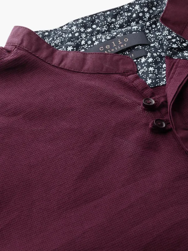 Celio maroon cotton solid mens shirt