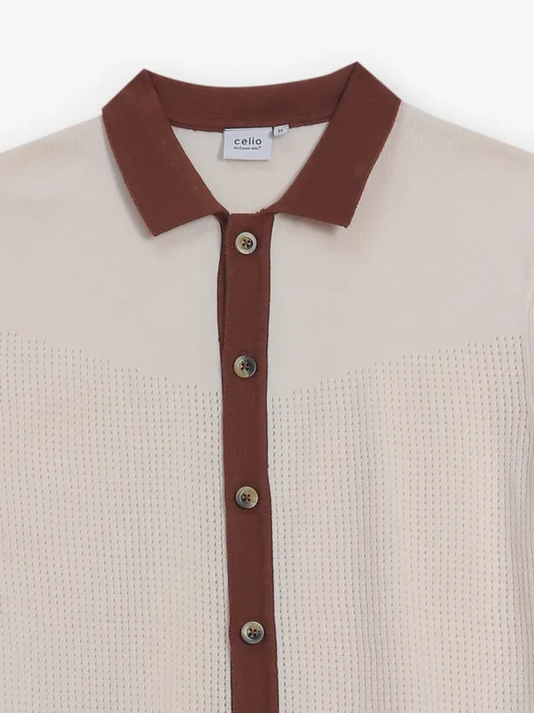 CELIO slim fit cream knitted t-shirt for men