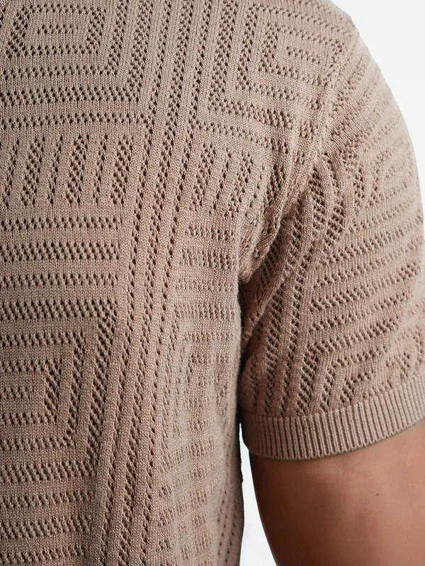 CELIO textured brown slim fit polo t-shirt
