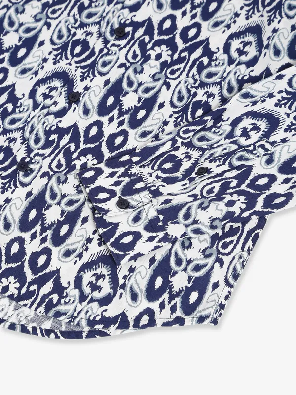 Celio white and blue printed shirt