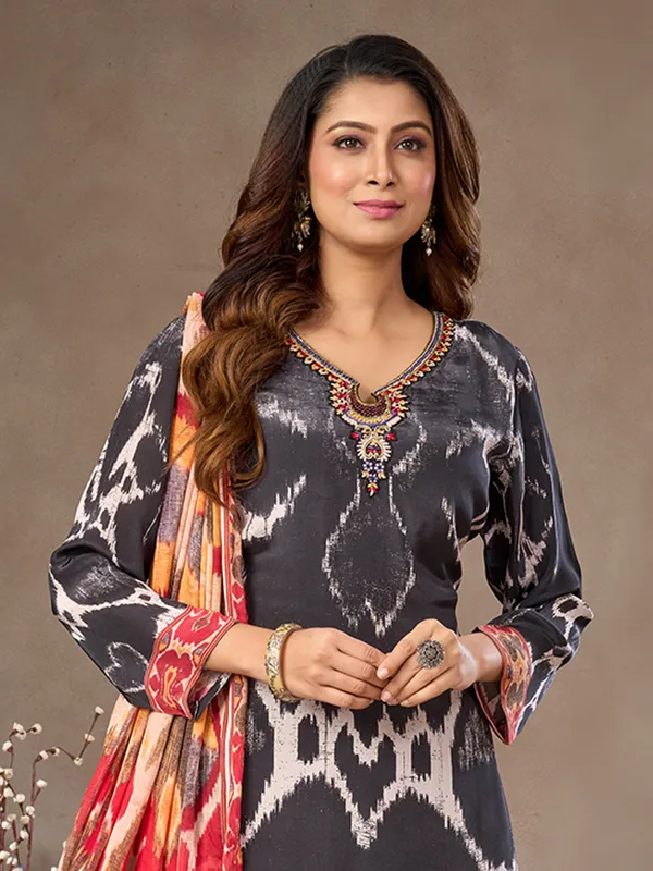 Charcoal black crepe silk salwar suit with quarter sleeves
