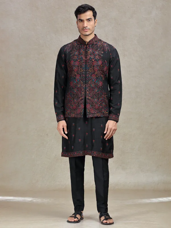 Charming black waistcoat ensemble for special gatherings