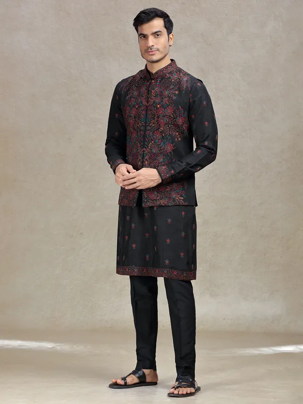 Charming black waistcoat ensemble for special gatherings
