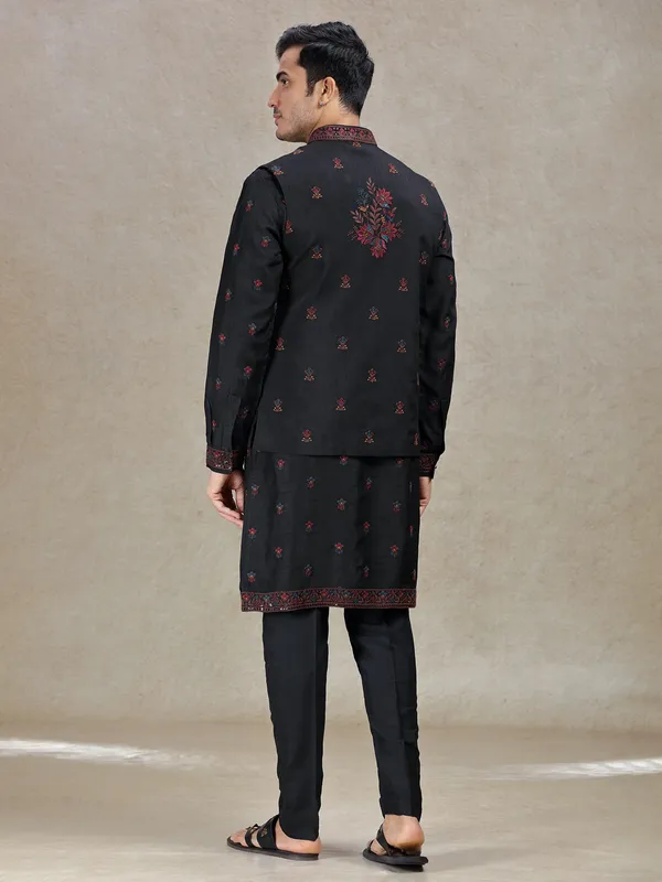 Charming black waistcoat ensemble for special gatherings