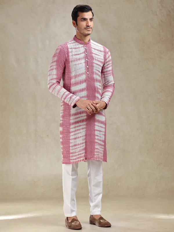 Charming pink printed kurta ensemble in georgette