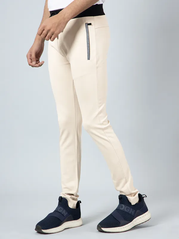 Chopstick cream comfortable track pant