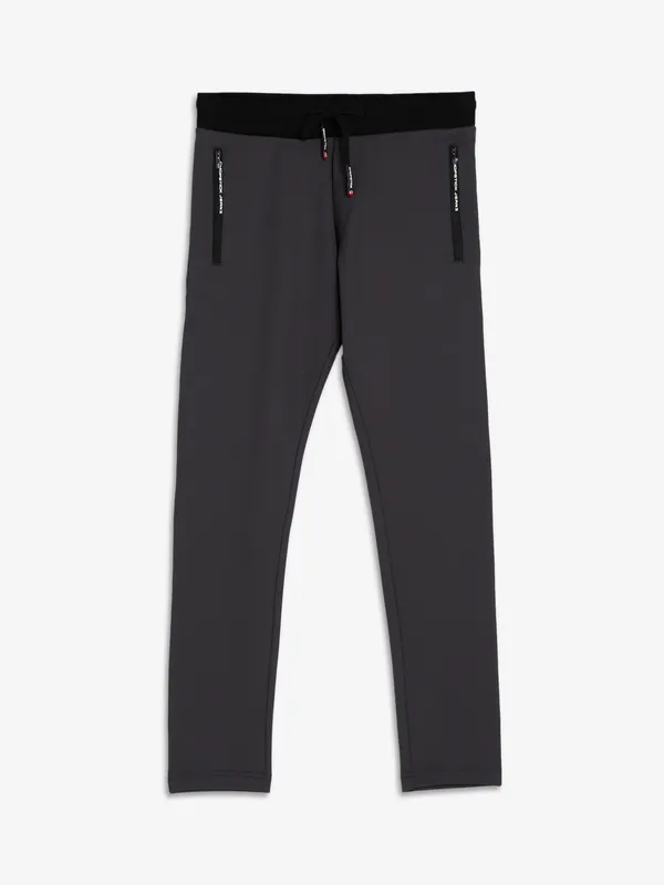 Chopstick dark grey solid cotton track pant