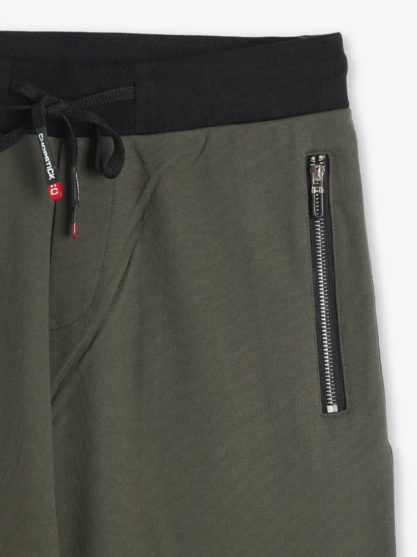CHOPSTICK olive cotton solid track pant